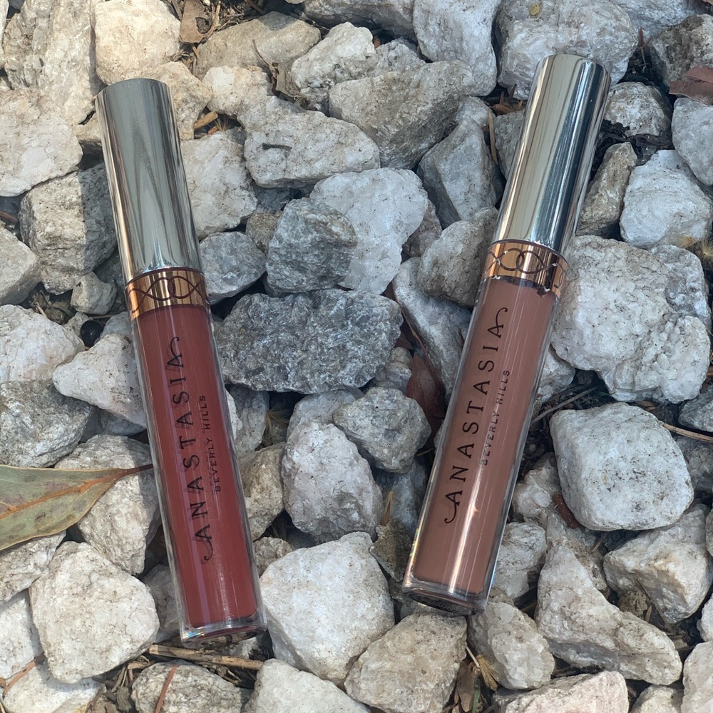 Matte lipsticks ABH